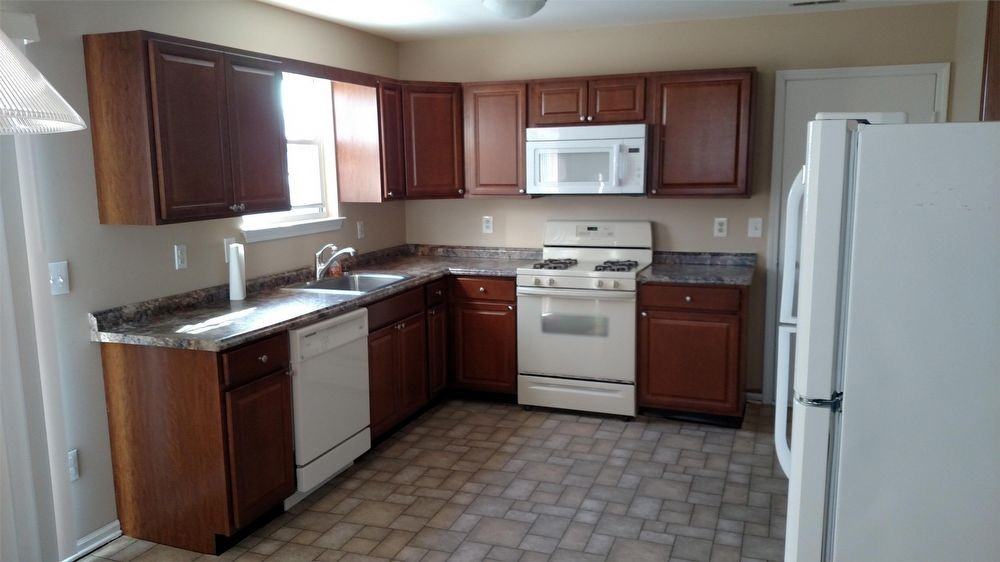 23 Foxton Dr - Photo 2 of 30