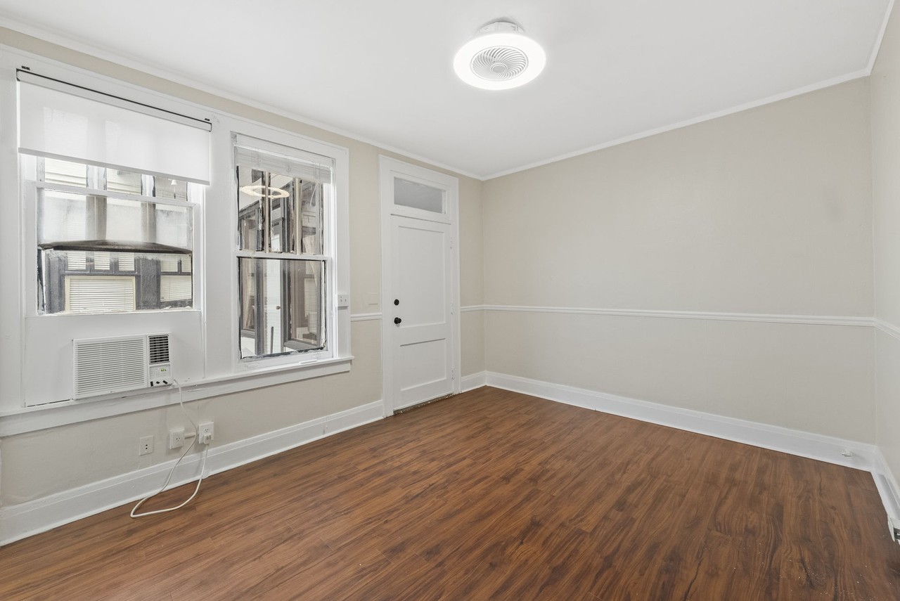 4713 N Florida Ave #C - Photo 2 of 5