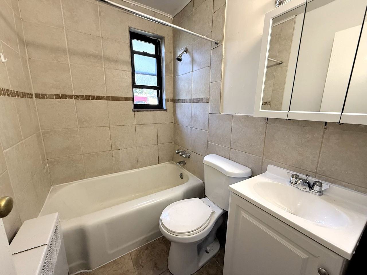 North Hills - Photo 4 of 14