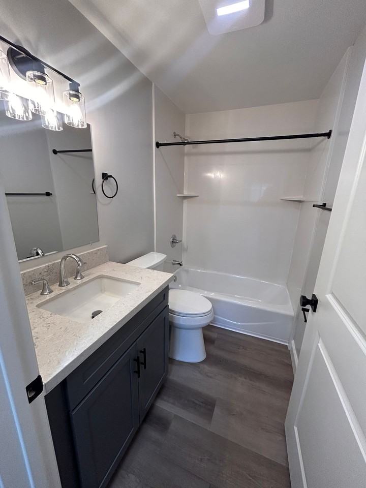 Northpoint Apartments - Photo 6 of 12