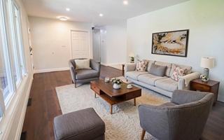 featured image of 13 Richelieu Dr