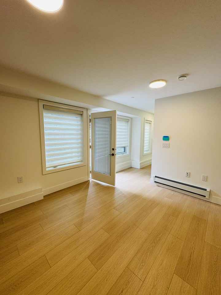 1128 West 50th Avenue - Photo 2 of 10