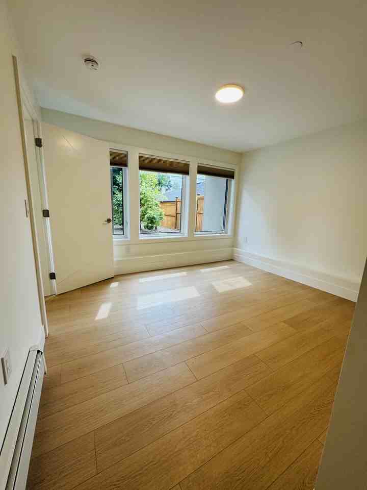 1128 West 50th Avenue - Photo 4 of 10