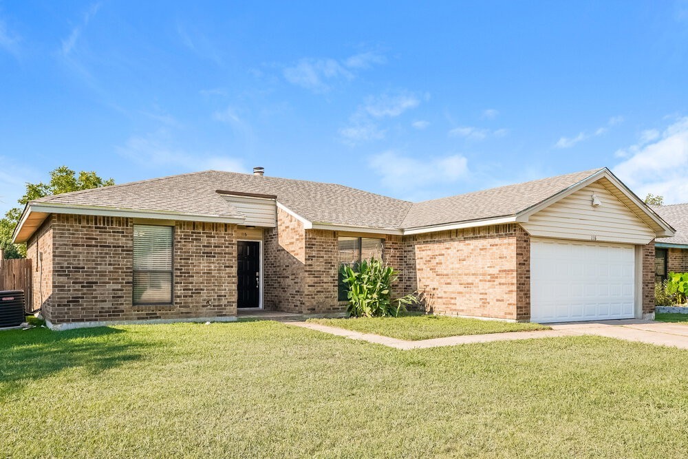116 Lemon Dr - Photo 3 of 16