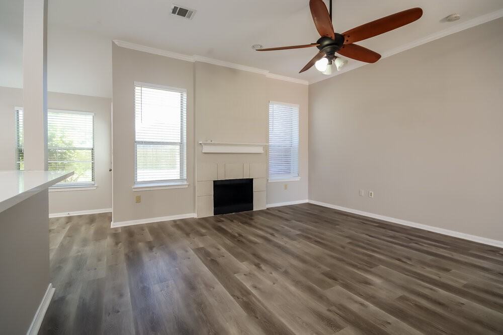 13553 Miller Ln - Photo 4 of 16