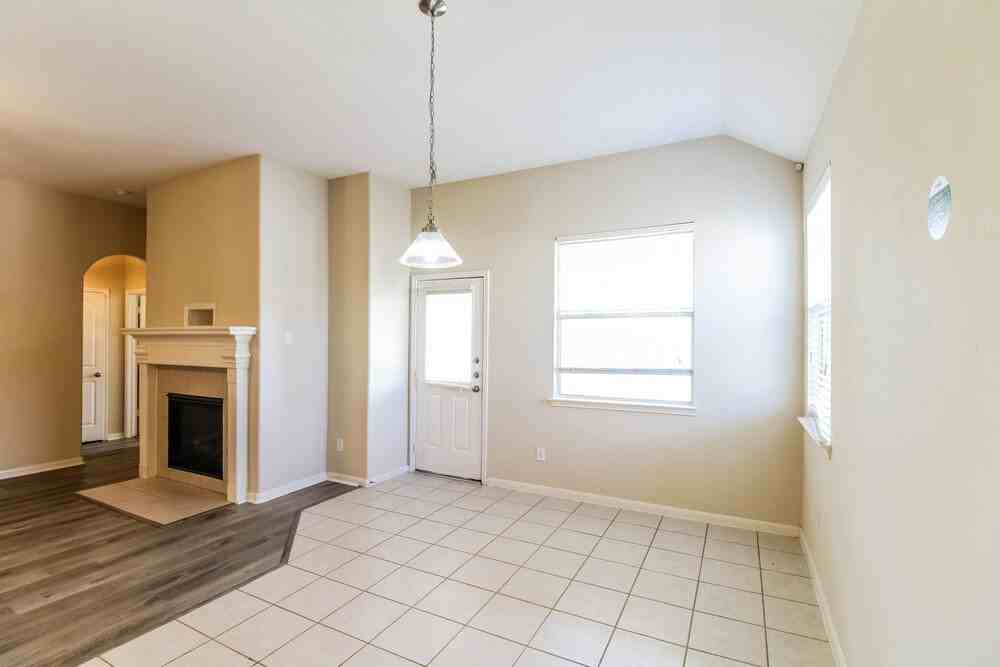 4127 Barossa Valley Ln - Photo 6 of 16