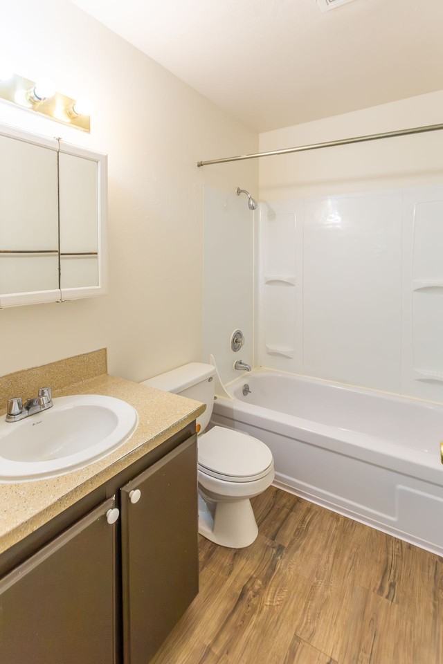 Cedars West Apartments - Photo 6 of 42