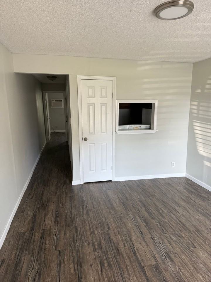 The Ridge Apartments - Photo 2 of 10