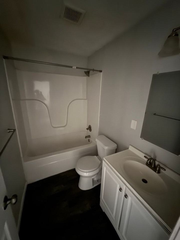 The Ridge Apartments - Photo 6 of 10