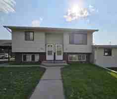 featured image of 515 S 4th St