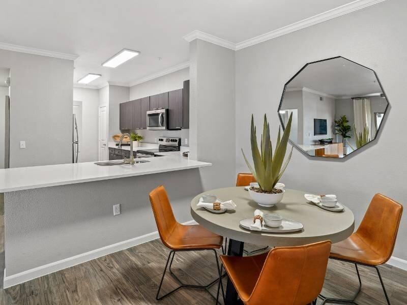 15400 W Goodyear Blvd N - Photo 6 of 23