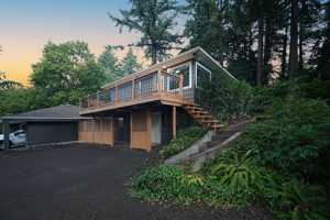 featured image of 3801 Sw Hamilton St