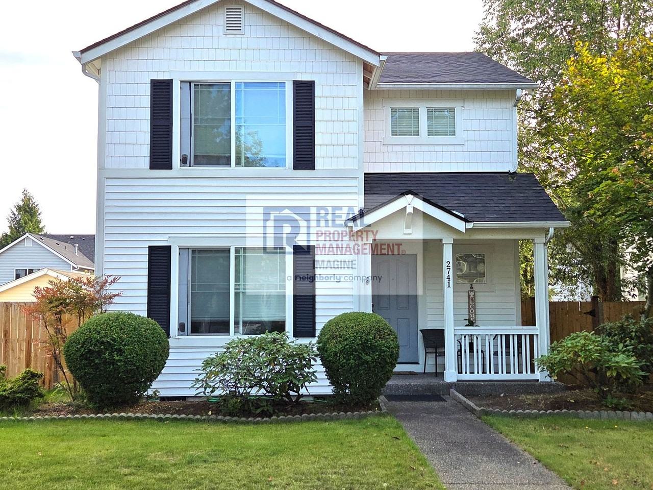 2741 Mcneil St - Photo 2 of 37