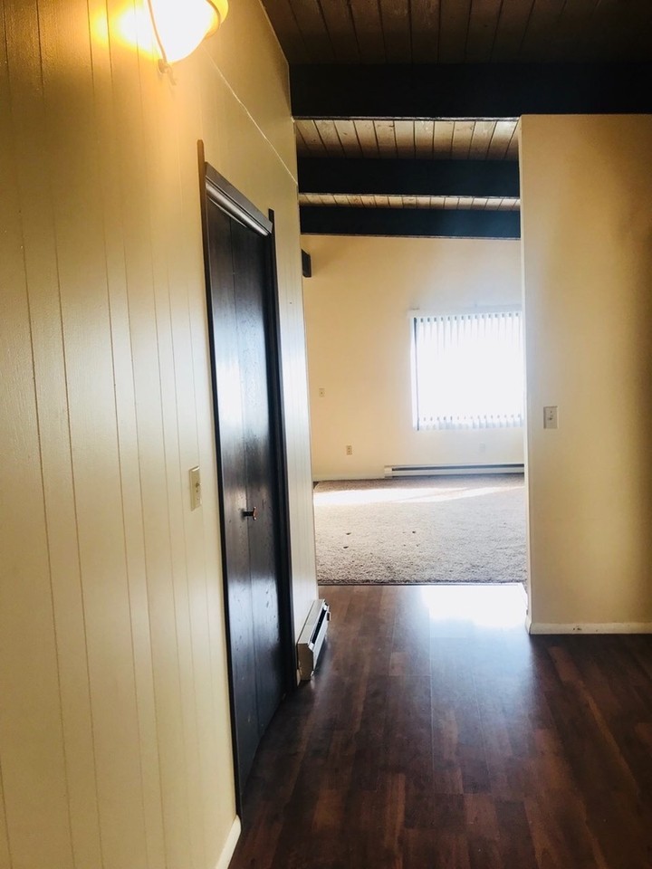 907 907 & 909 N. Johnson Road - Photo 6 of 10