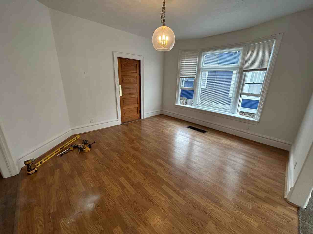 803 E Mission - Photo 6 of 50