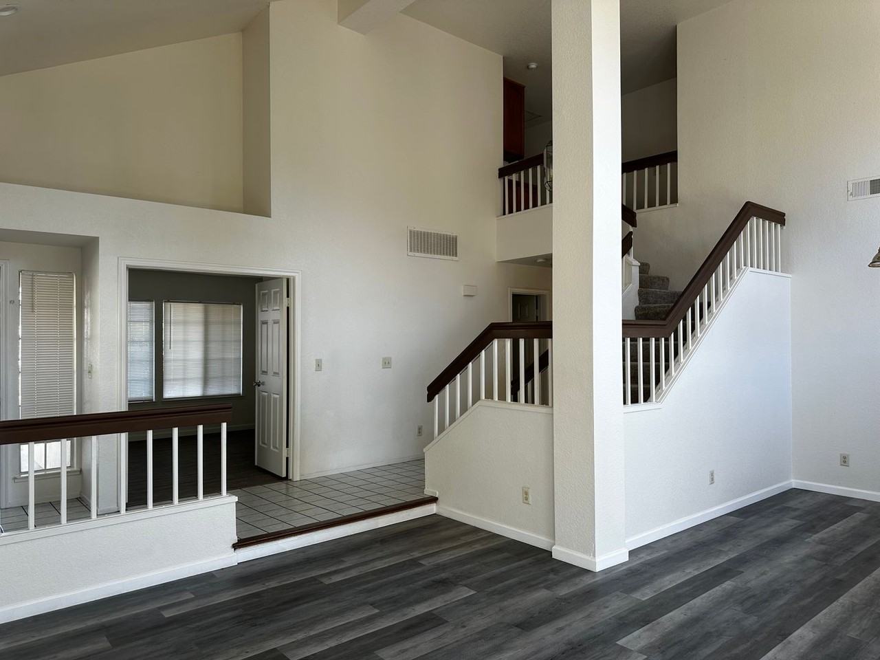 1940 Cactus St - Photo 7 of 25
