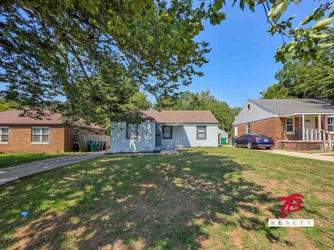 2101 Ne 17th St - Photo 2 of 27