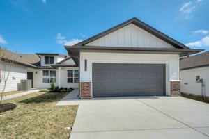 featured image of 1115 Trellis Pass #1