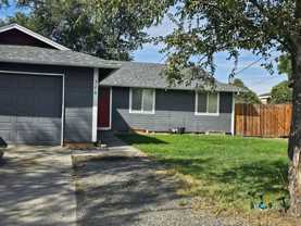 380 Ne 10th St - Photo 1 of 1