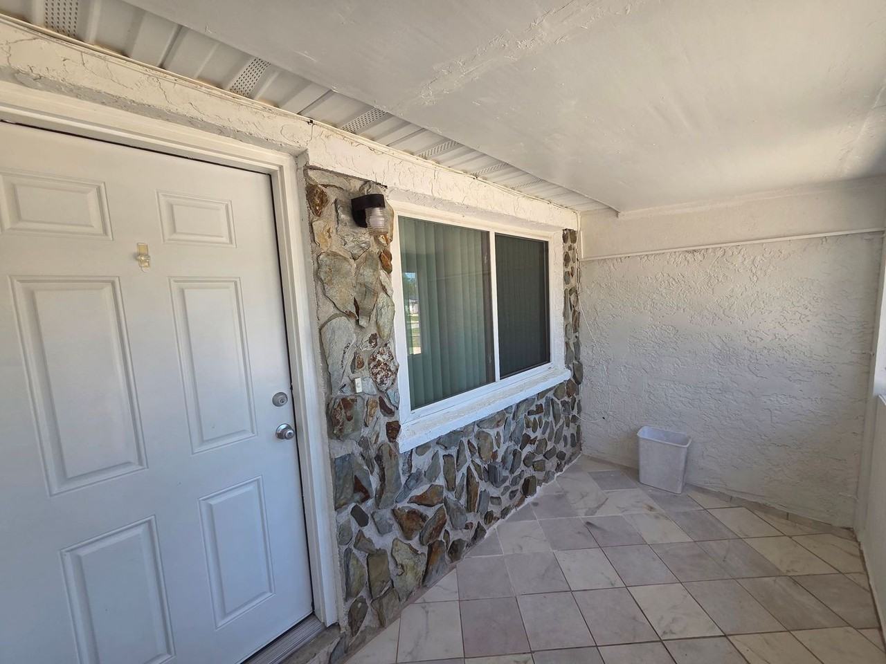 6216 Pridgen St - Photo 2 of 21