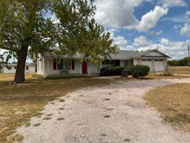 3442 N Us Highway 281 - Photo 1 of 1