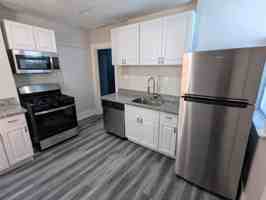 featured image of 4807 Yew St