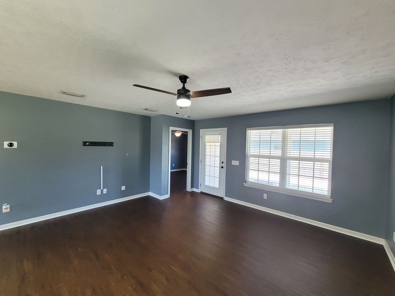 276 Orinda St - Photo 6 of 28