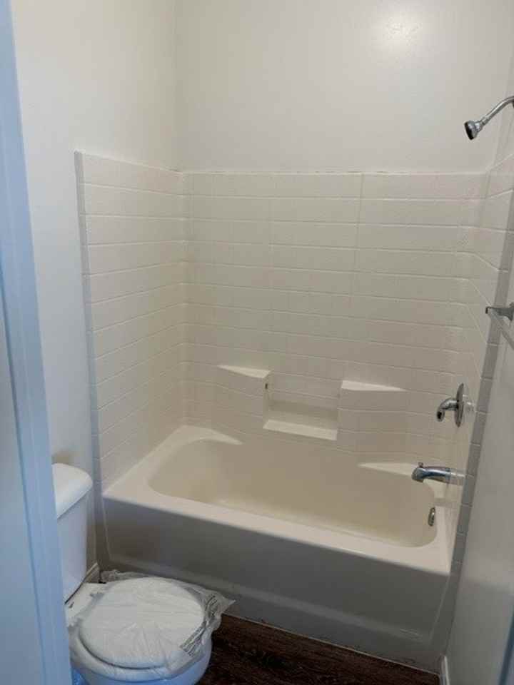 536 Yellow Meadow Court Bakersfield, CA 93308 - Photo 5 of 13