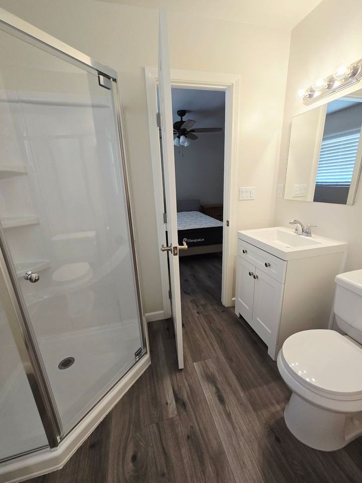 7058 Hanford Ave - Photo 7 of 11