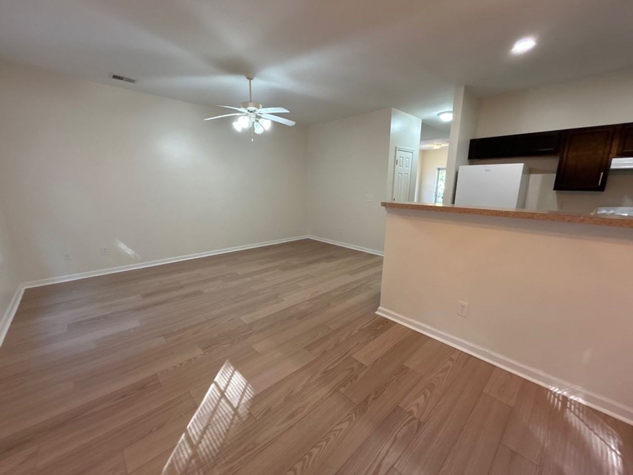 121 Angel Garden Way - Photo 2 of 10