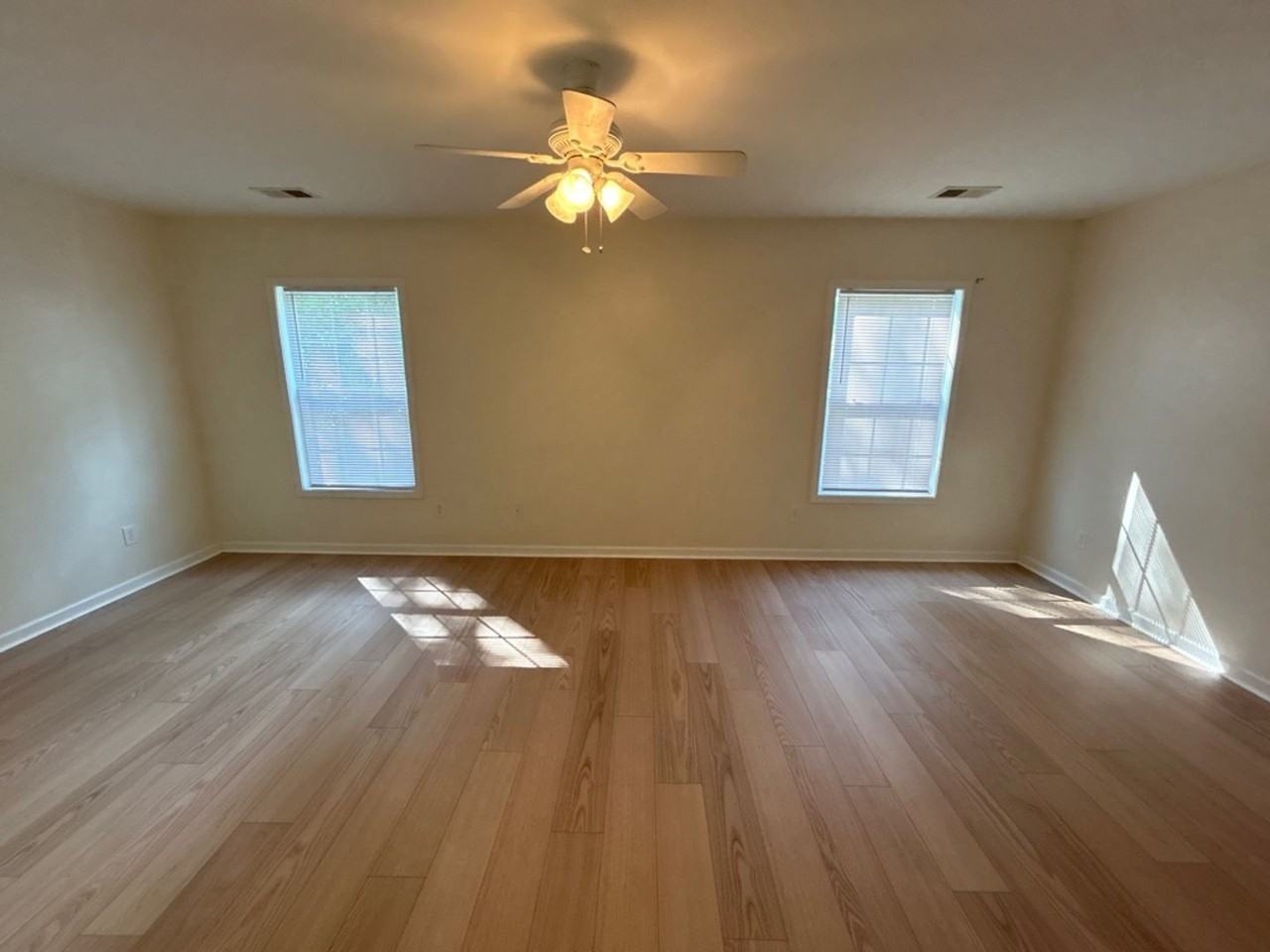 121 Angel Garden Way - Photo 5 of 10
