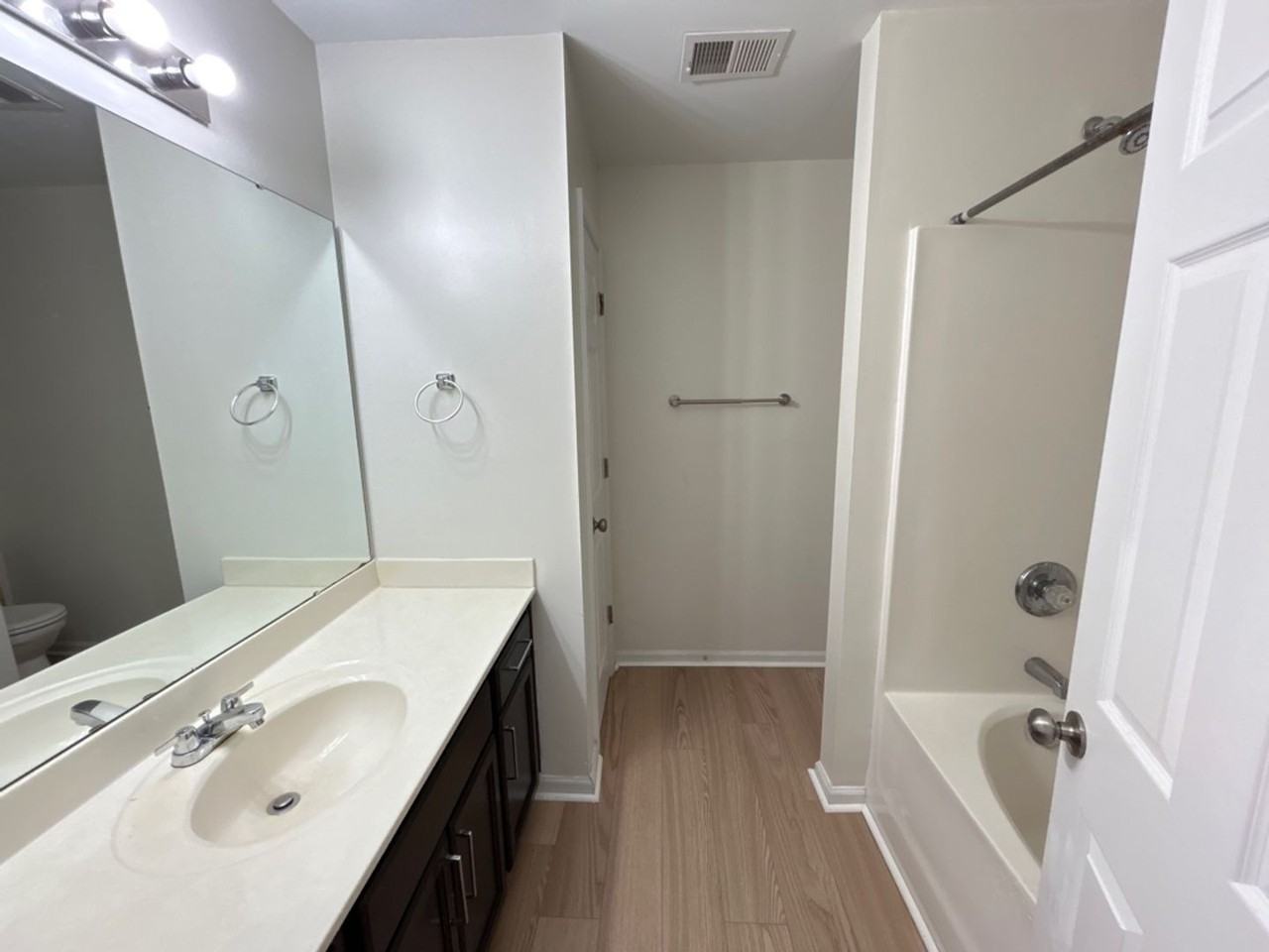 121 Angel Garden Way - Photo 6 of 10