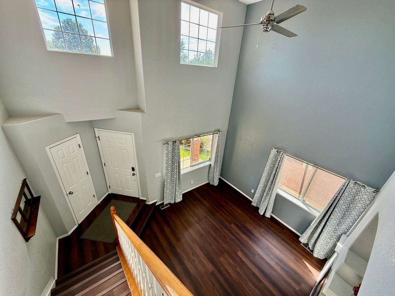 1053 Samuel Pt - Photo 5 of 21