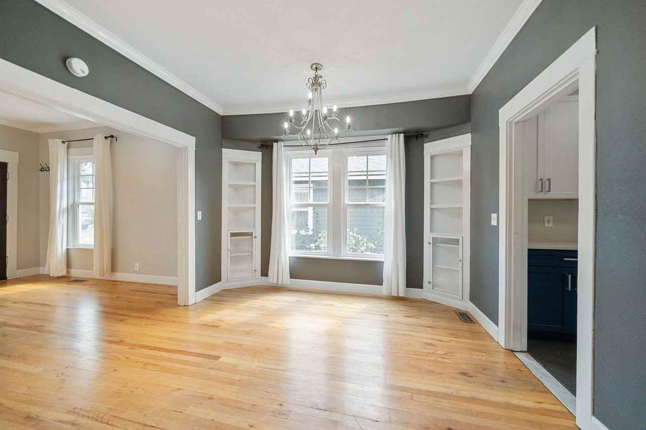 1241 Ne 74th Ave - Photo 6 of 27