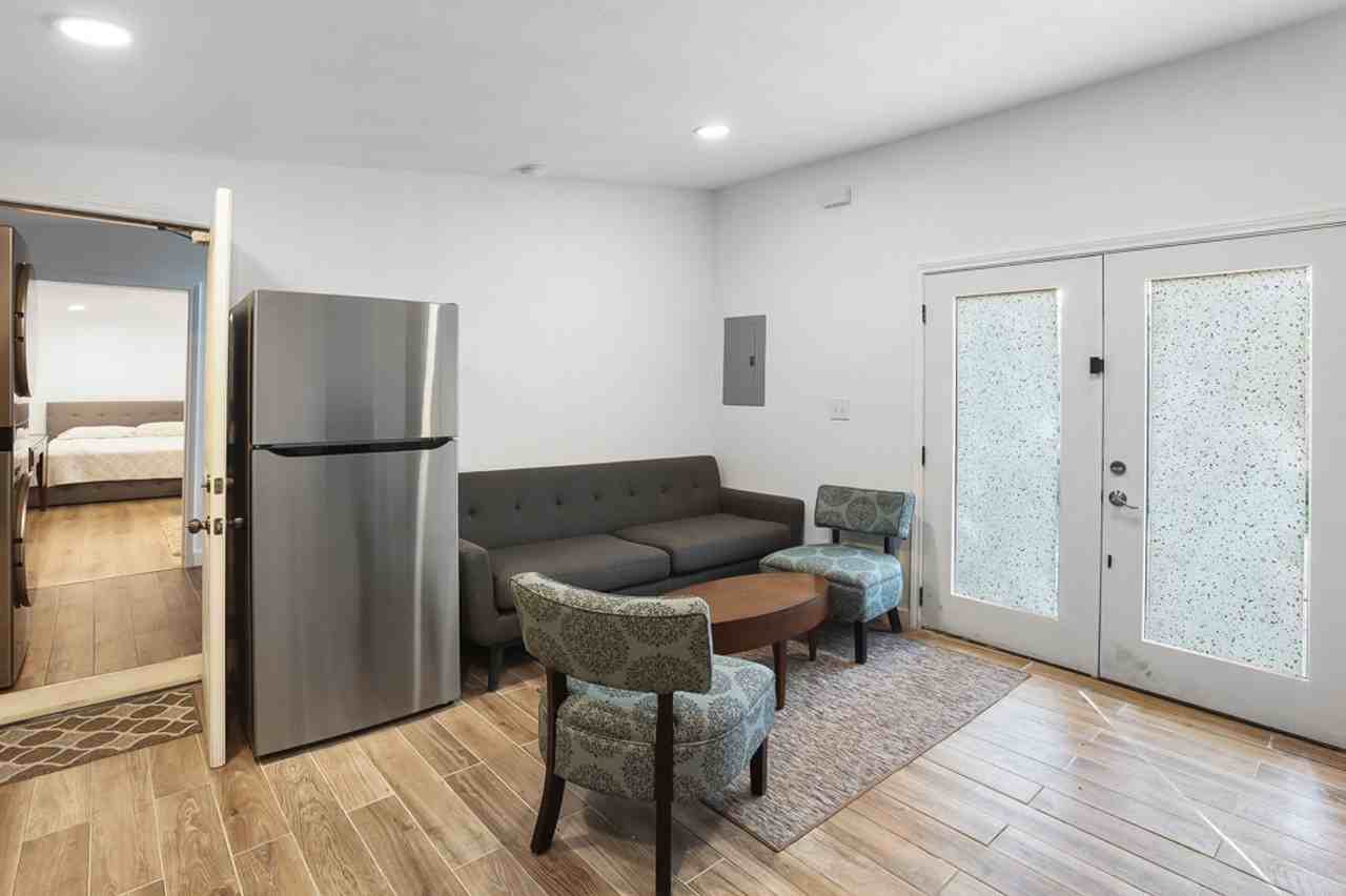 127 Loy Dr #2 - Photo 5 of 12