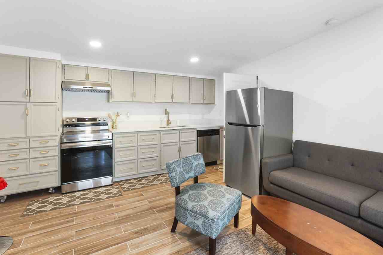 127 Loy Dr #2 - Photo 6 of 12