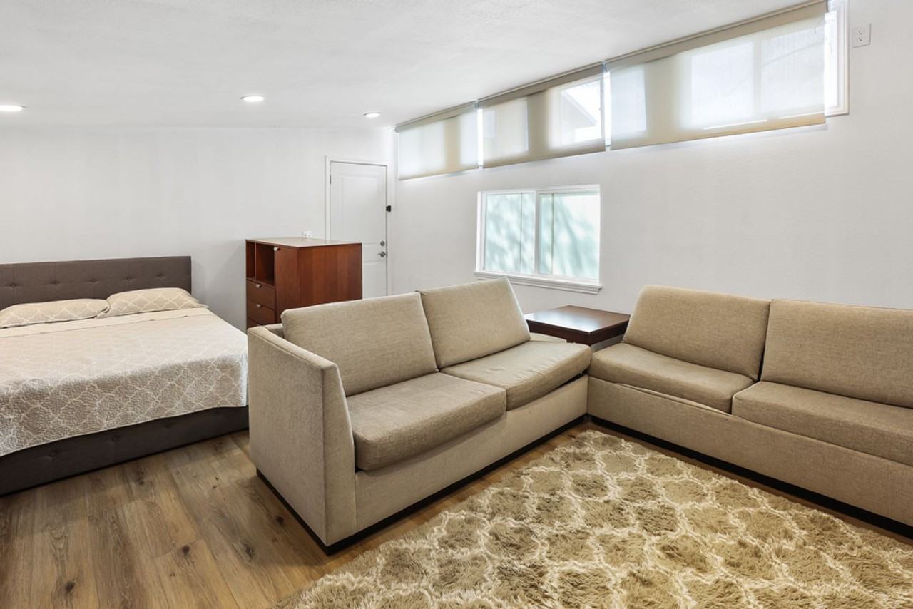 127 Loy Dr #2 - Photo 7 of 12