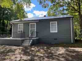 featured image of 2408 E Lexington Ave