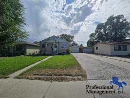 featured image of 1106 1/2 Alderson Ave