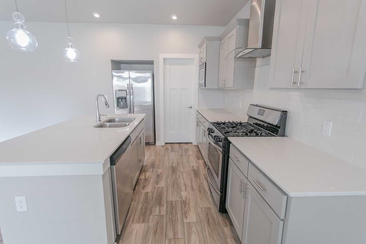 512 Nw 179th Cir #512EDMOND - Photo 5 of 36