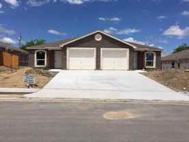 3607 John Chisholm Loop #A - Photo 1 of 1