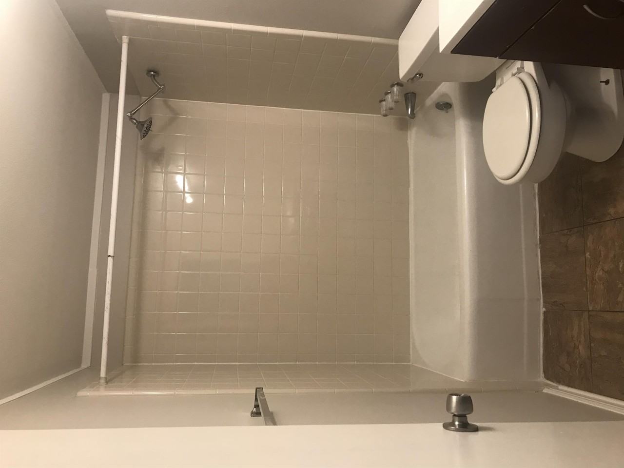 109 Northwest #C - Photo 7 of 32