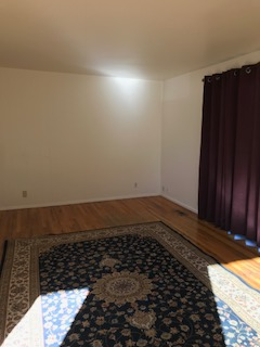 109 Northwest #C - Photo 5 of 32