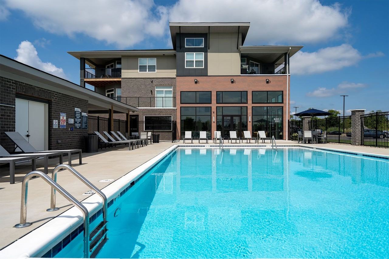 The Flats of River Ridge - Photo 3 of 50