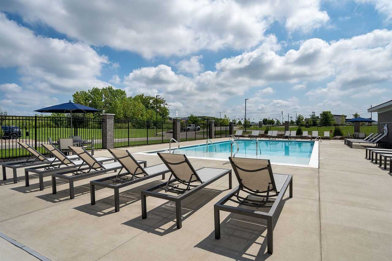 The Flats of River Ridge - Photo 6 of 50