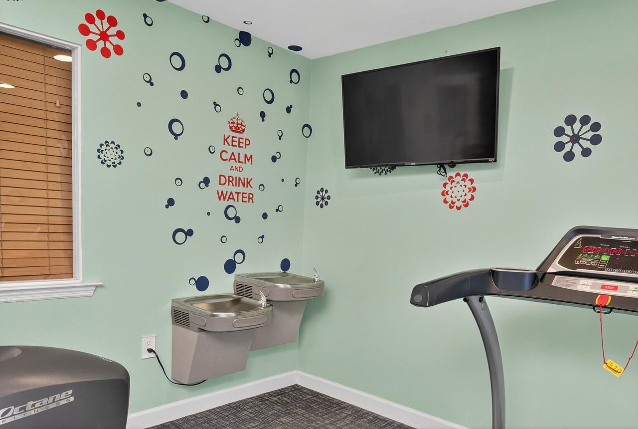 Woodlocke Apartments - Photo 6 of 50