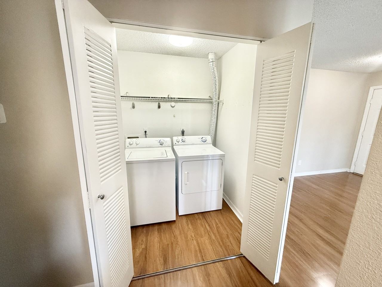 1065 S Hiawassee Rd #1423 - Photo 3 of 12