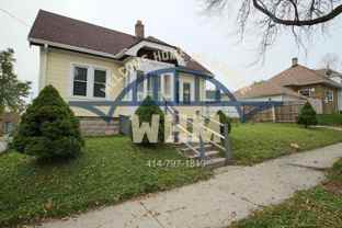 221 W Ring St - Photo 1 of 1