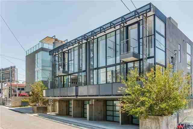 42 Park Ct - Photo 2 of 38