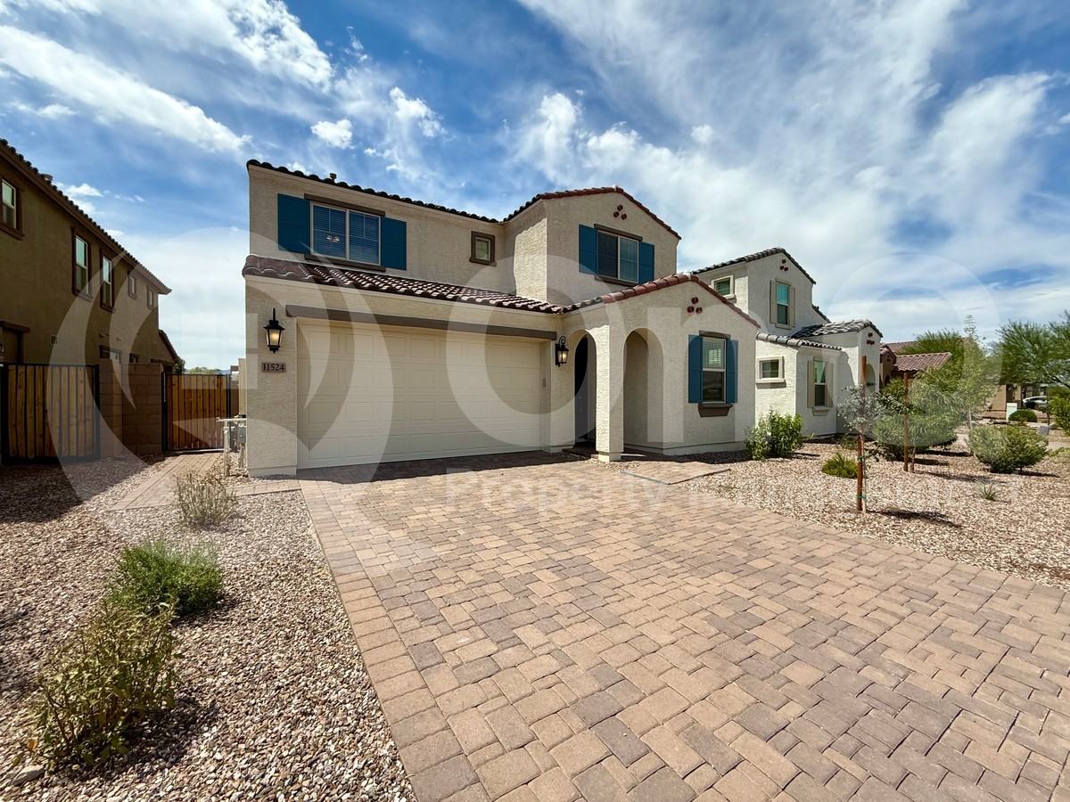 11524 South 53rd Avenue - Photo 2 of 31